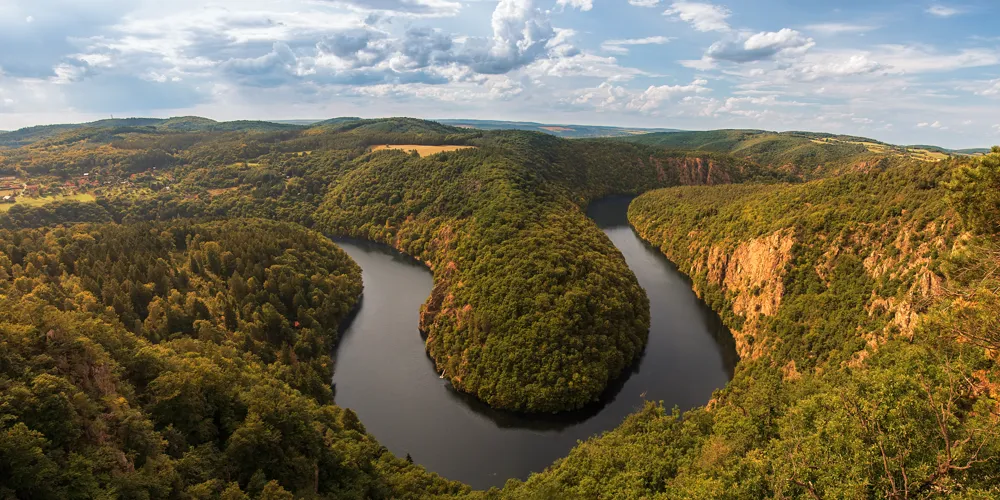 Proč je Praha-západ skvělá lokalita pro bydlení: Průvodce regionem 2026